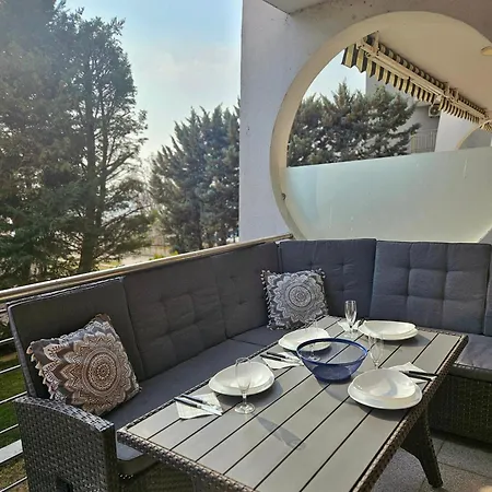 двустаен Apartment *